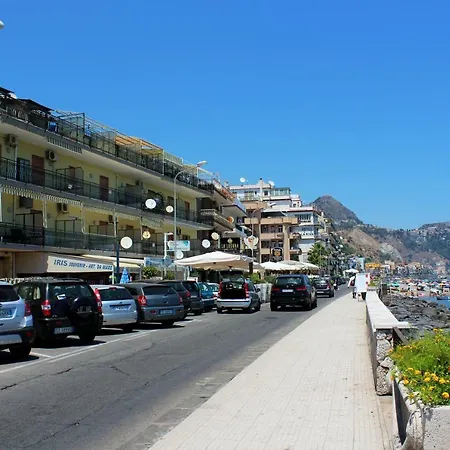 Sasha Wonderful View Giardini Naxos